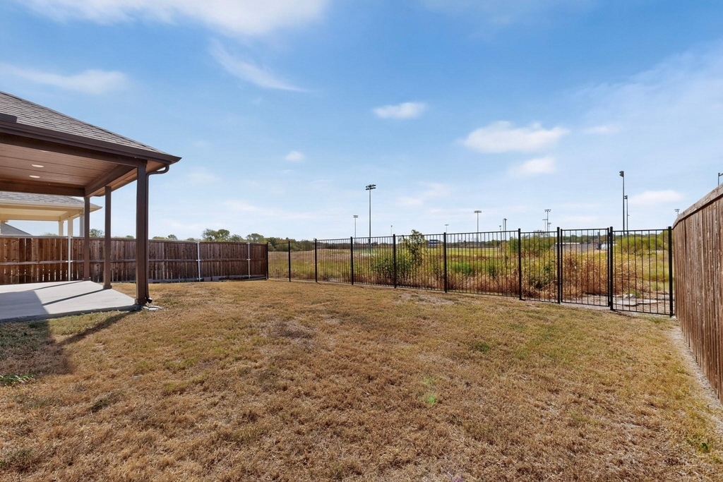 600 Bronze Forest Drive - Photo 35