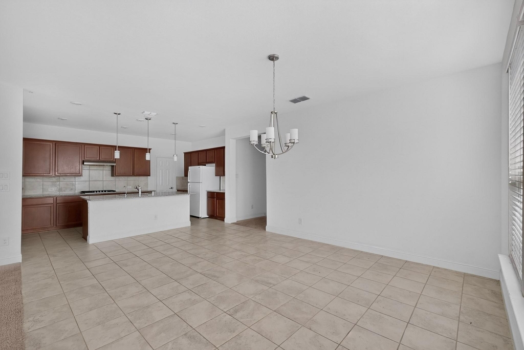 600 Bronze Forest Drive - Photo 5