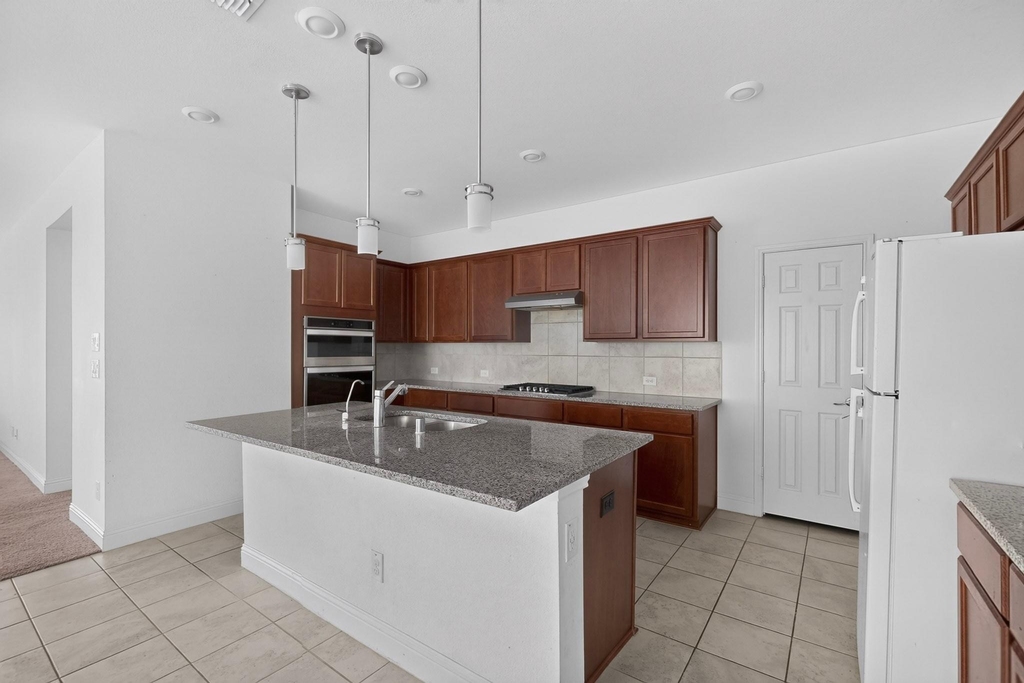 600 Bronze Forest Drive - Photo 8
