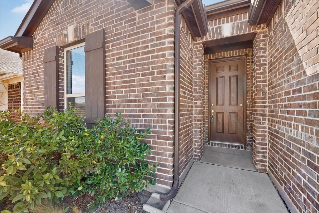 600 Bronze Forest Drive - Photo 3
