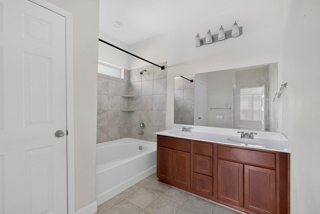 600 Bronze Forest Drive - Photo 18