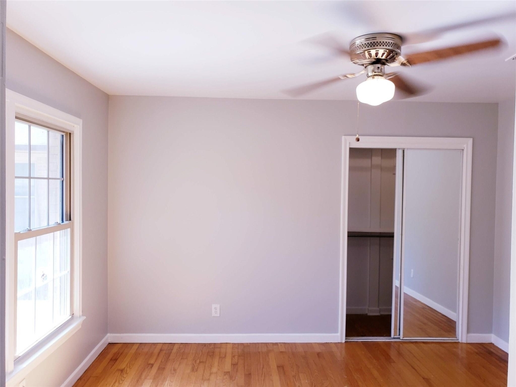 9344 San Fernando Way - Photo 10