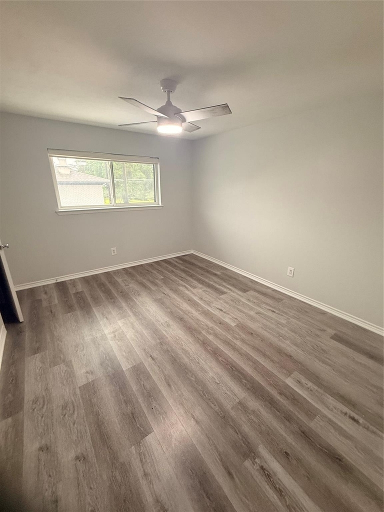 3925 Inwood Road - Photo 9