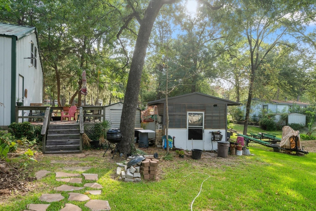 182 Bay Drive - Photo 1