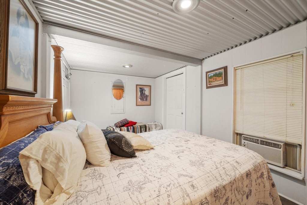 182 Bay Drive - Photo 5