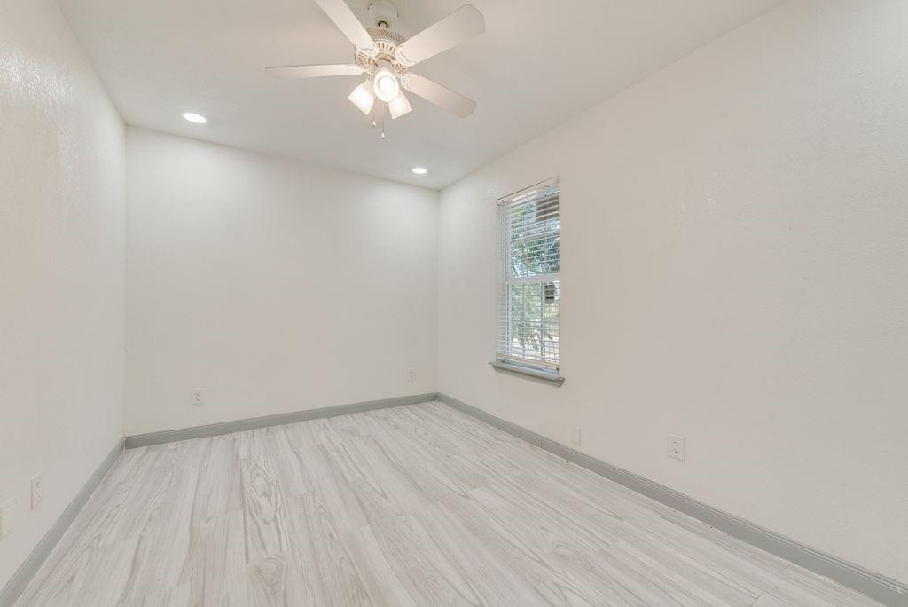 4620 San Jacinto - Photo 10