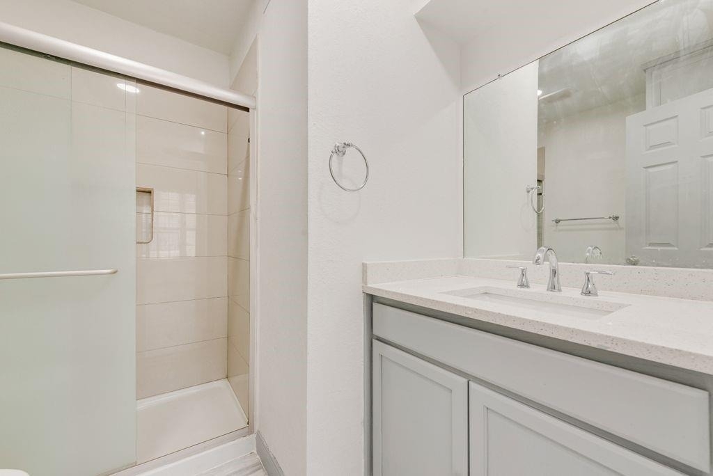 4620 San Jacinto - Photo 19