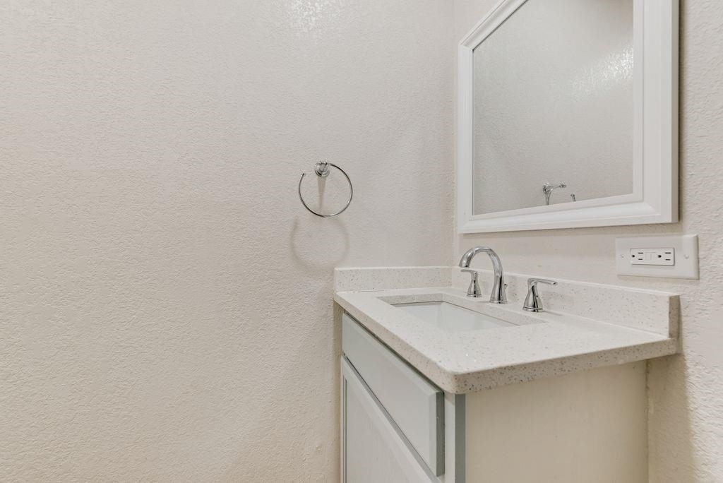 4620 San Jacinto - Photo 14