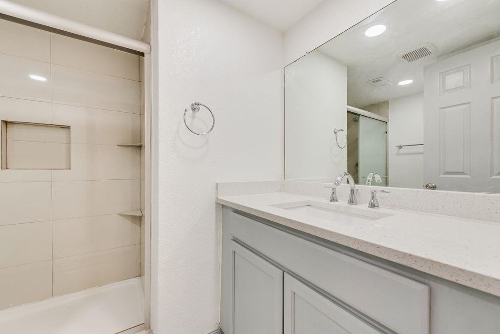 4620 San Jacinto - Photo 7
