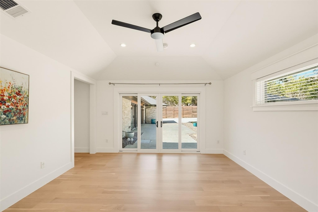 6331 Linden Lane - Photo 17