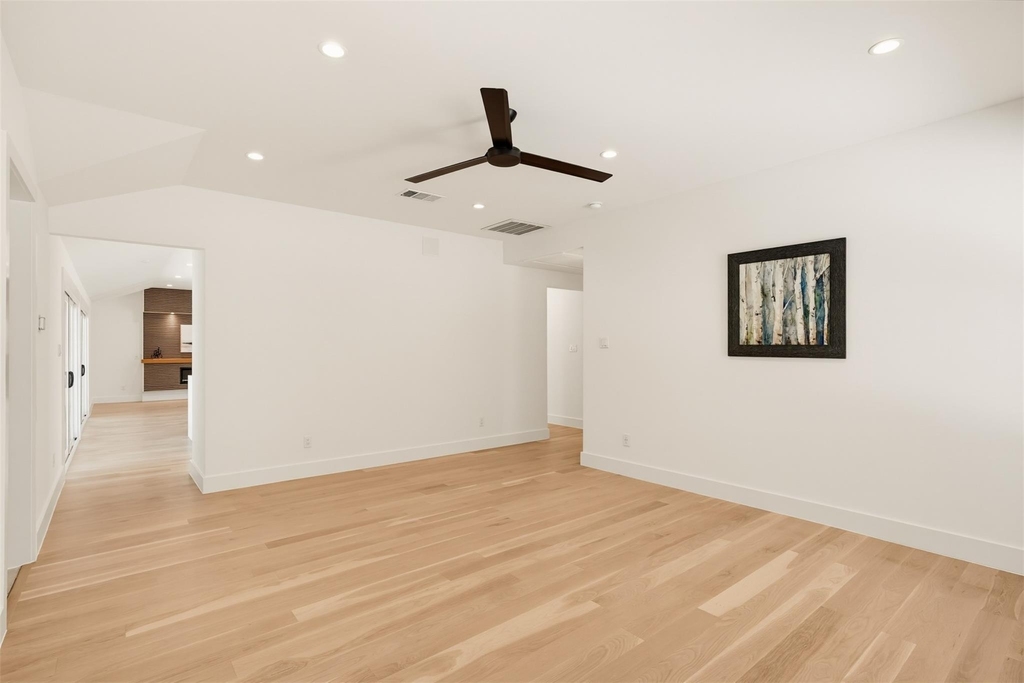 6331 Linden Lane - Photo 32