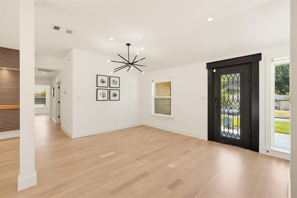 6331 Linden Lane - Photo 5