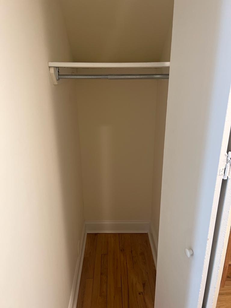 East 12th Street - Photo 11