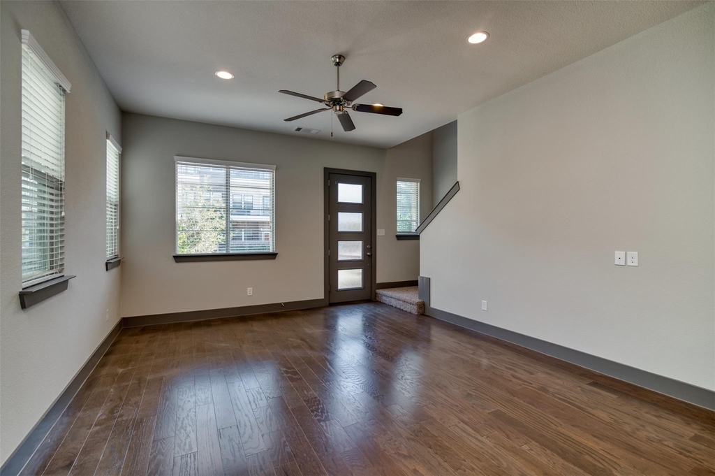 216 Wimberly Street - Photo 4