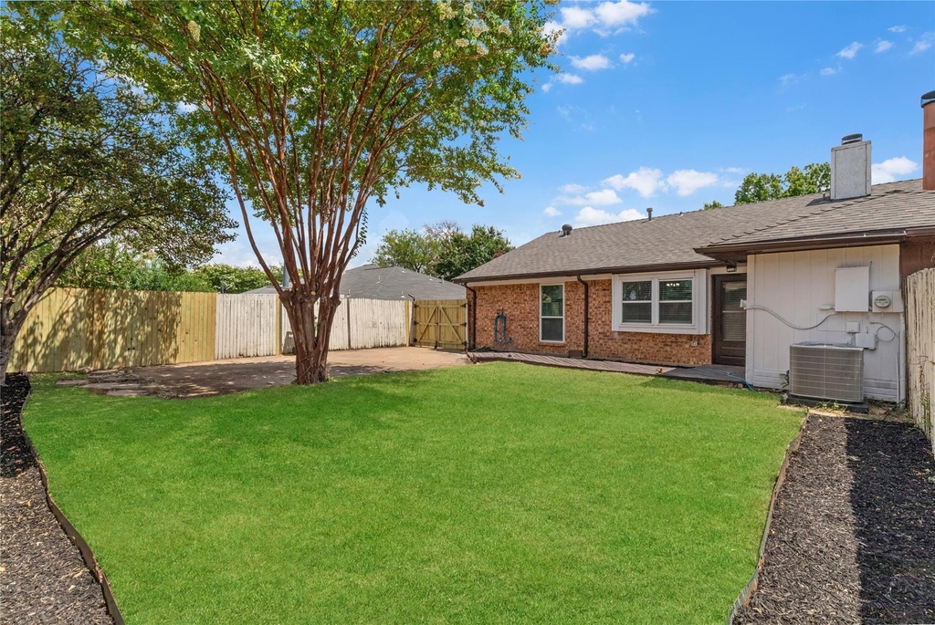 2429 Chestnut Way - Photo 13