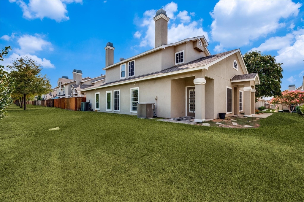 8400 Hickory Street - Photo 11