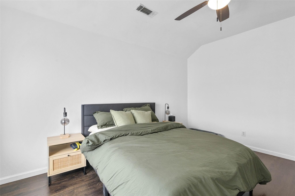 4100 Creekhollow Drive - Photo 11