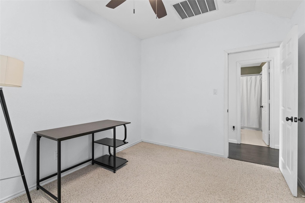 4100 Creekhollow Drive - Photo 18