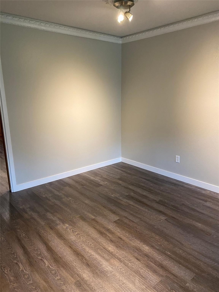 3621 Winifred Drive - Photo 5
