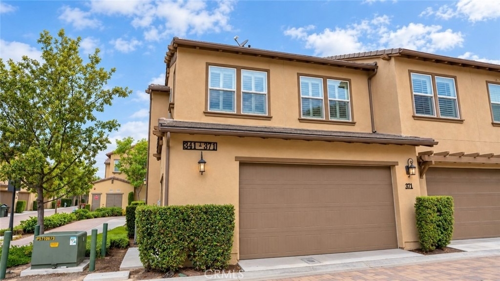 371 Adalina - Photo 1