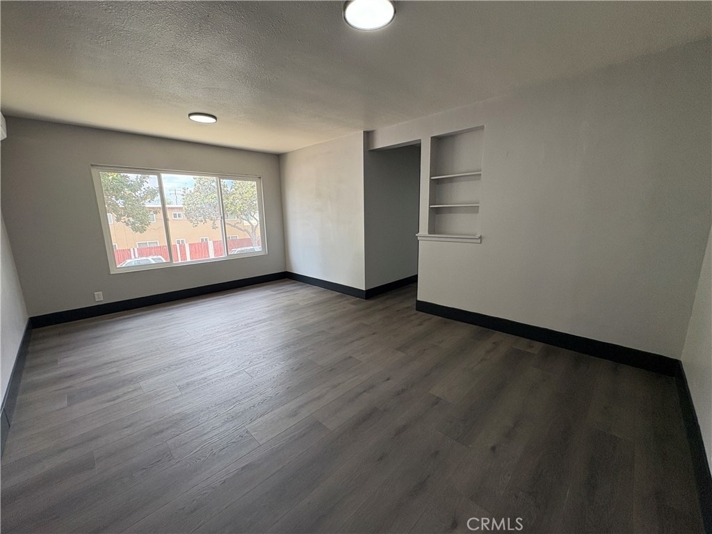 2001 E Wilshire Avenue - Photo 1