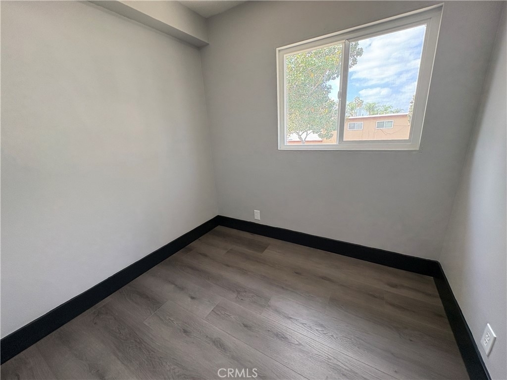2001 E Wilshire Avenue - Photo 6