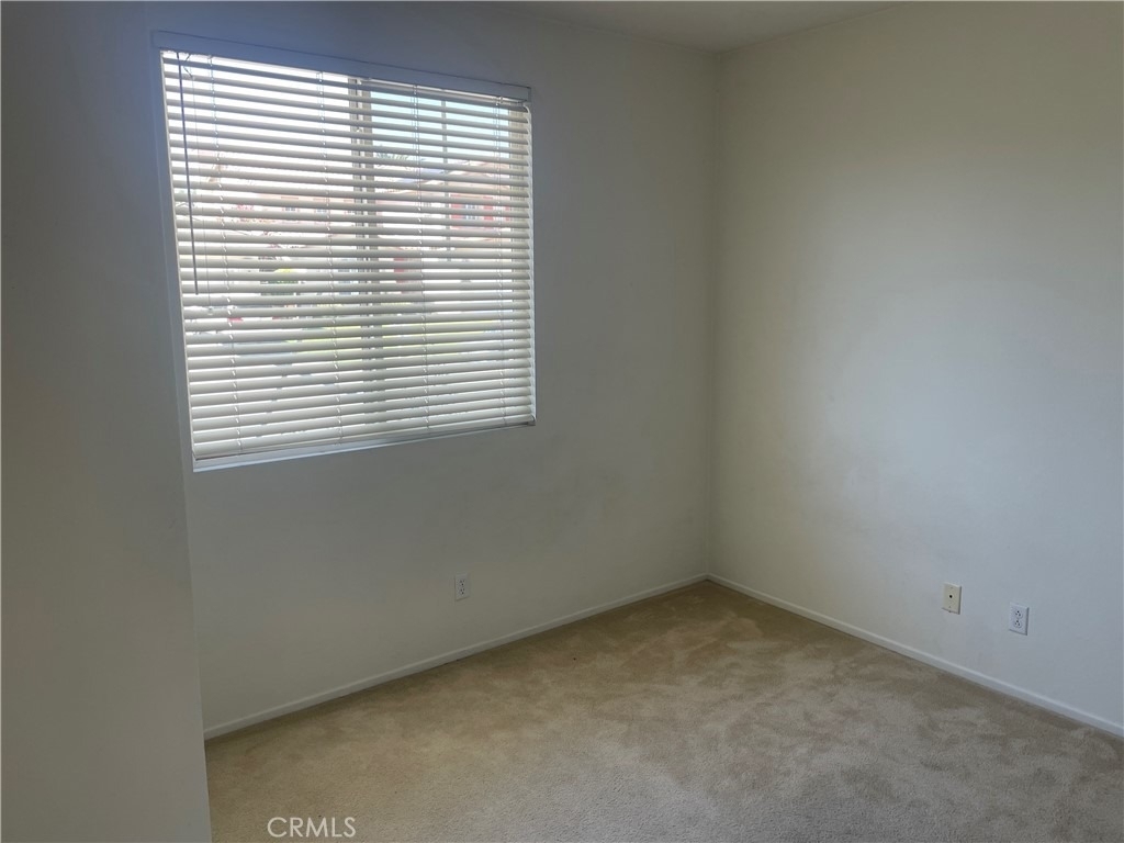 7071 Suffolk - Photo 8