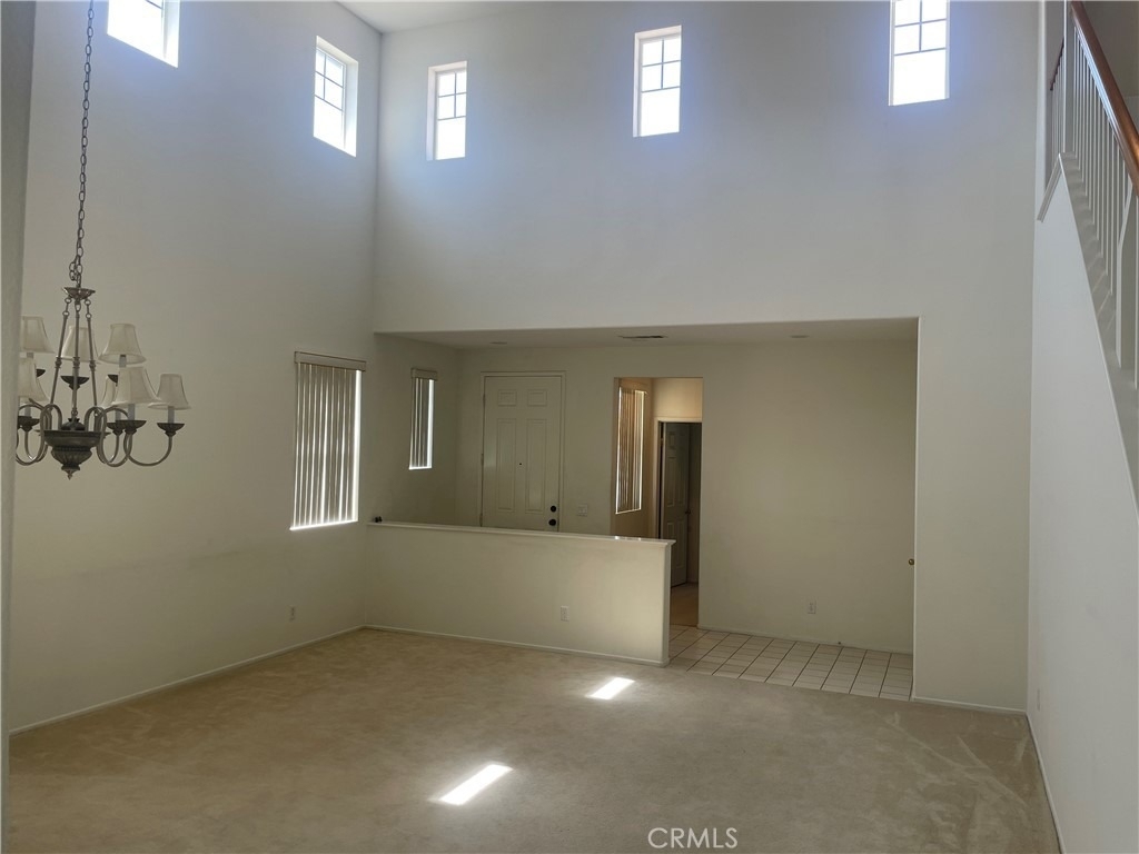 7071 Suffolk - Photo 2