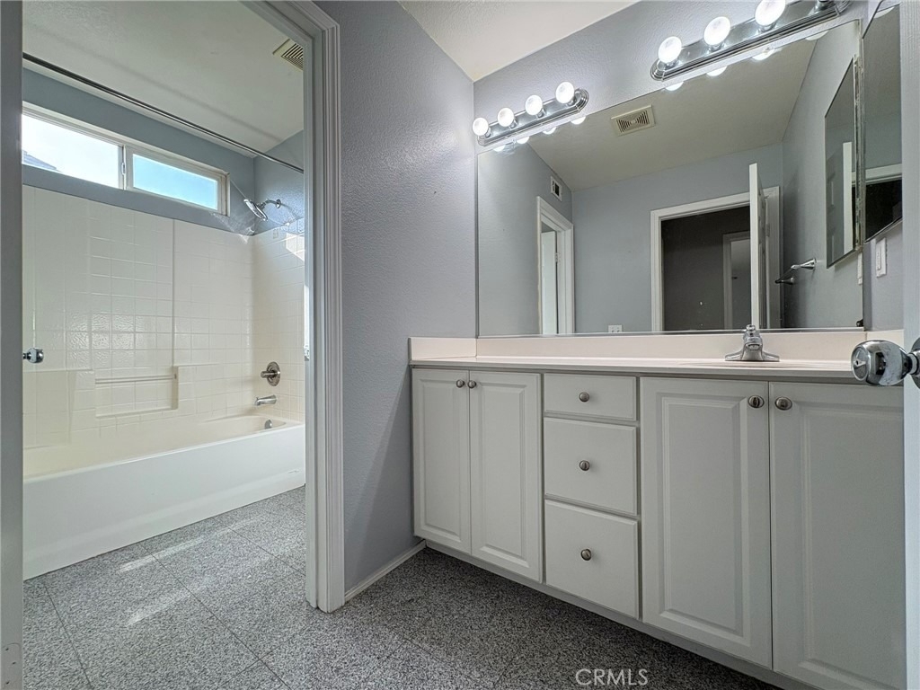 12900 Skokorat Court - Photo 22