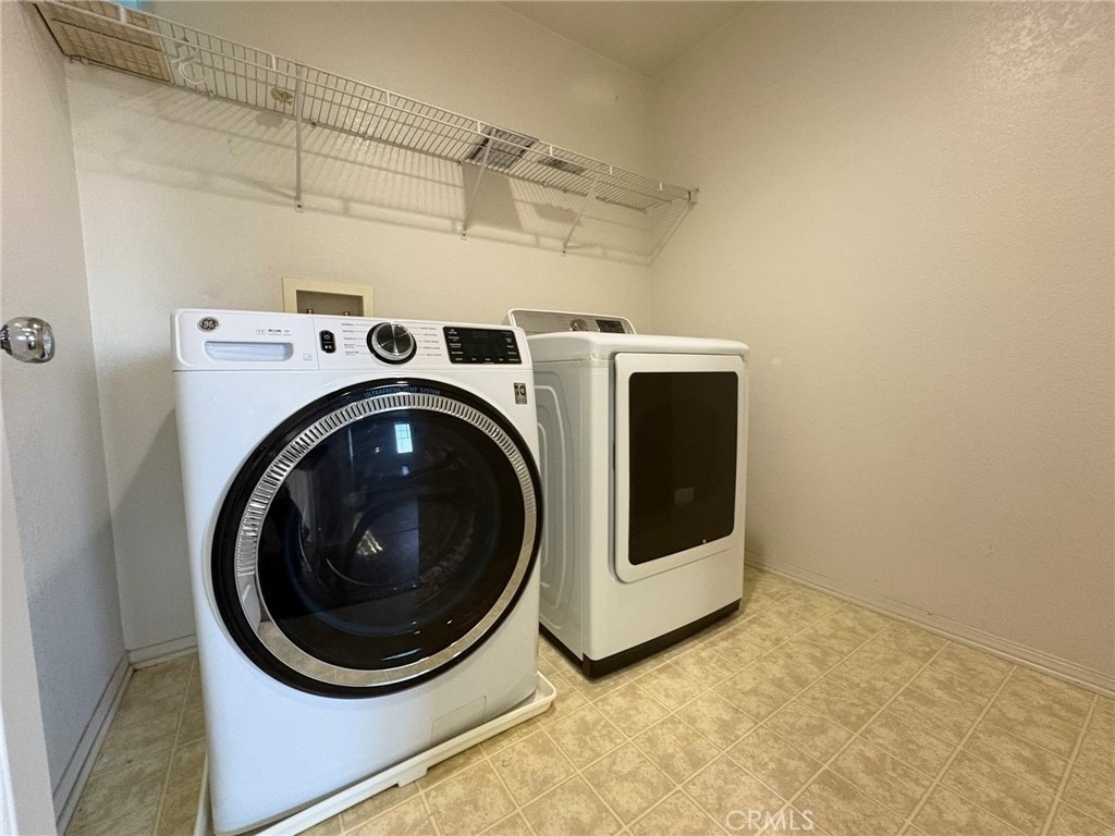 12900 Skokorat Court - Photo 23