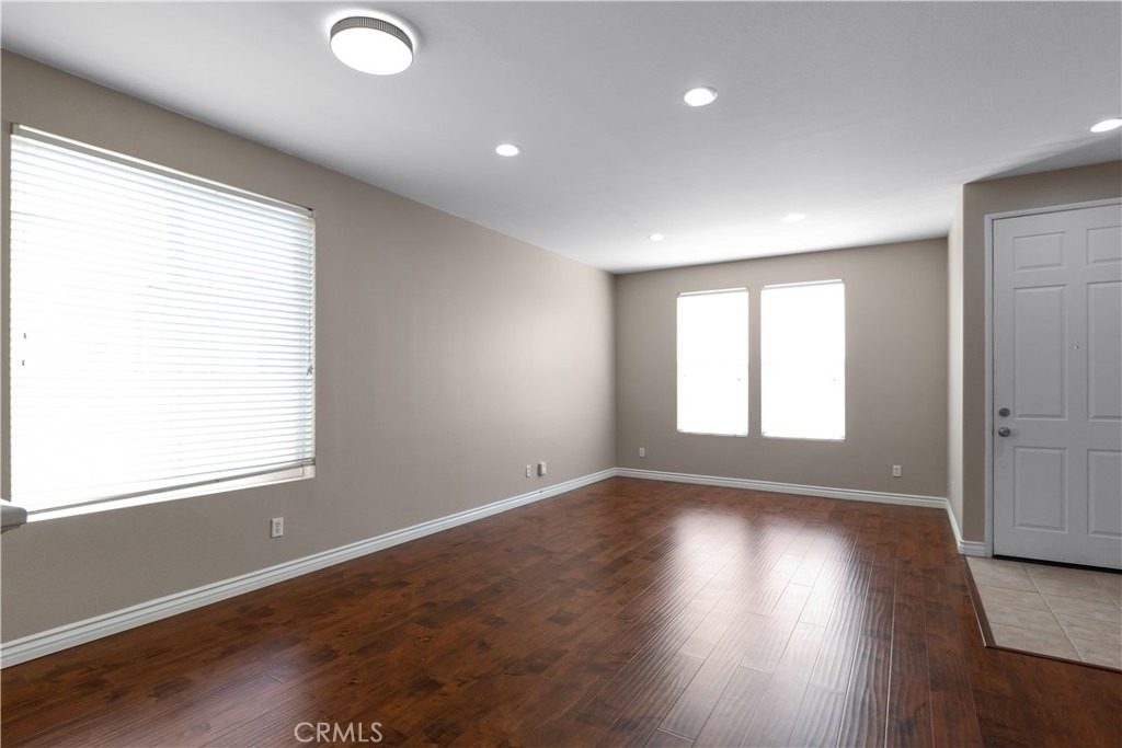 255 Roxanne Lane - Photo 15
