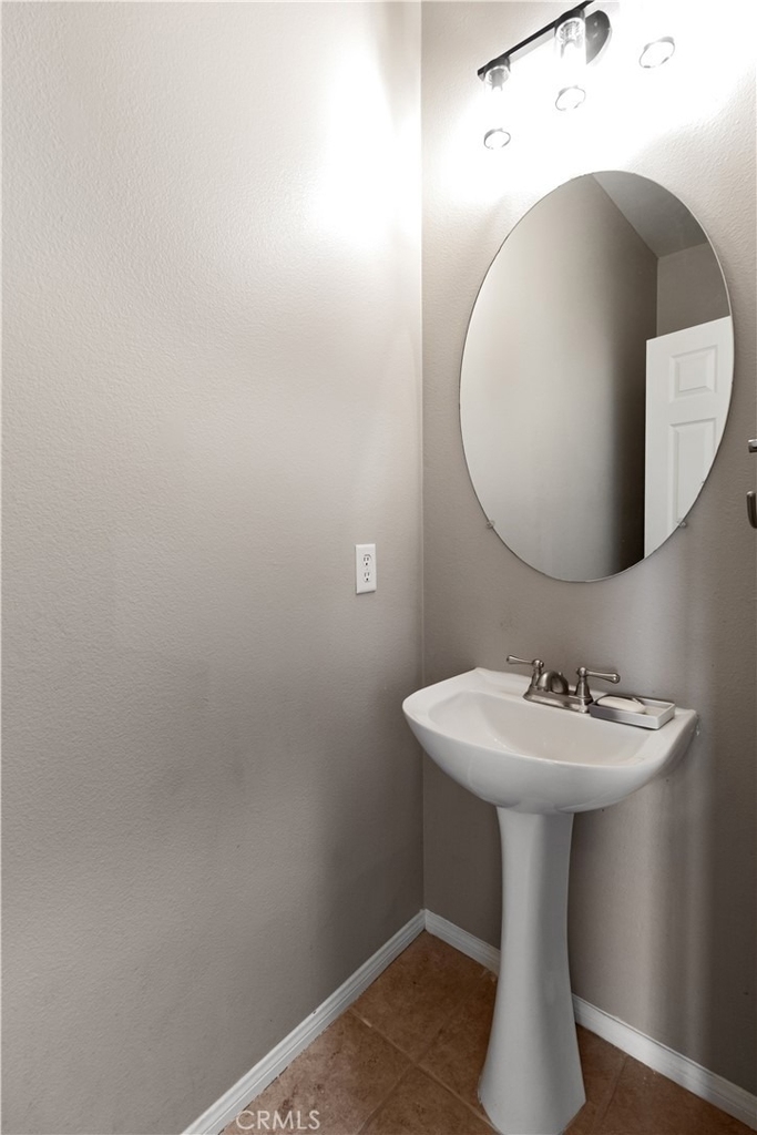 255 Roxanne Lane - Photo 7