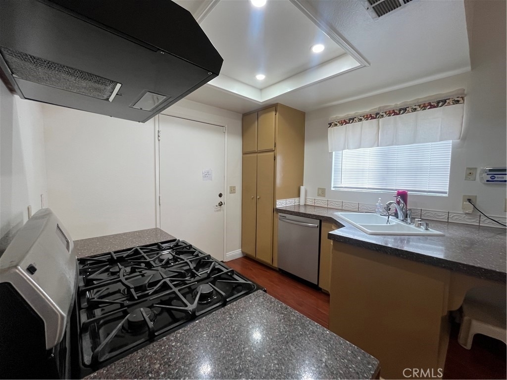1368 Randolph Circle - Photo 4