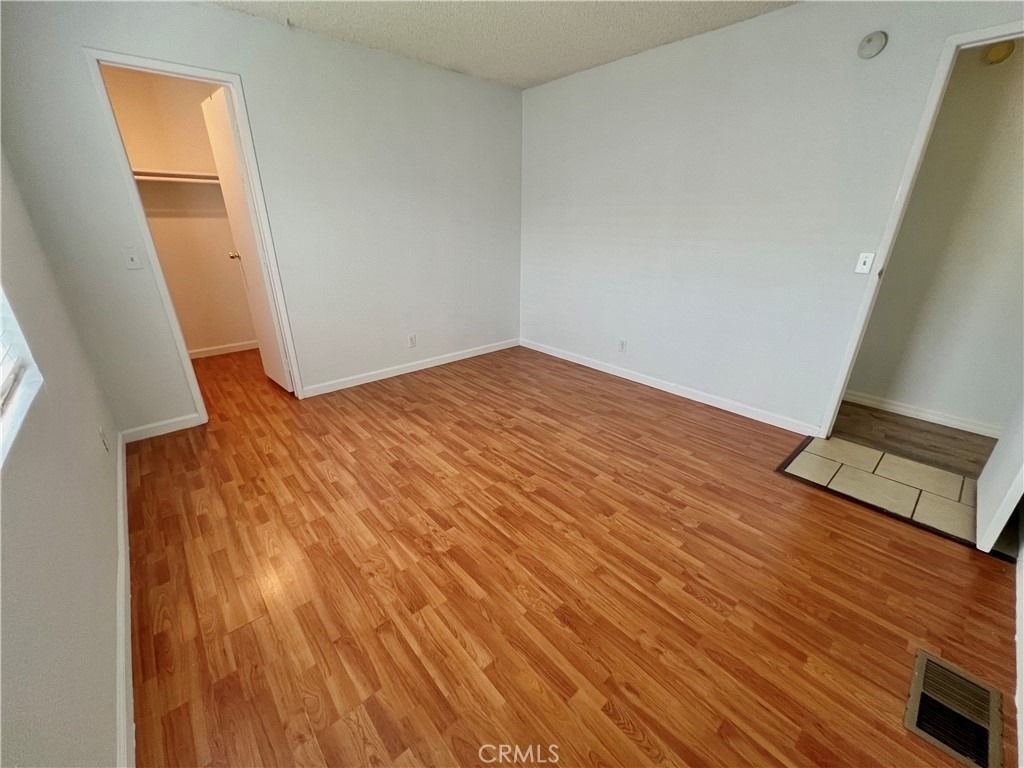 2121 E Avenue I - Photo 21