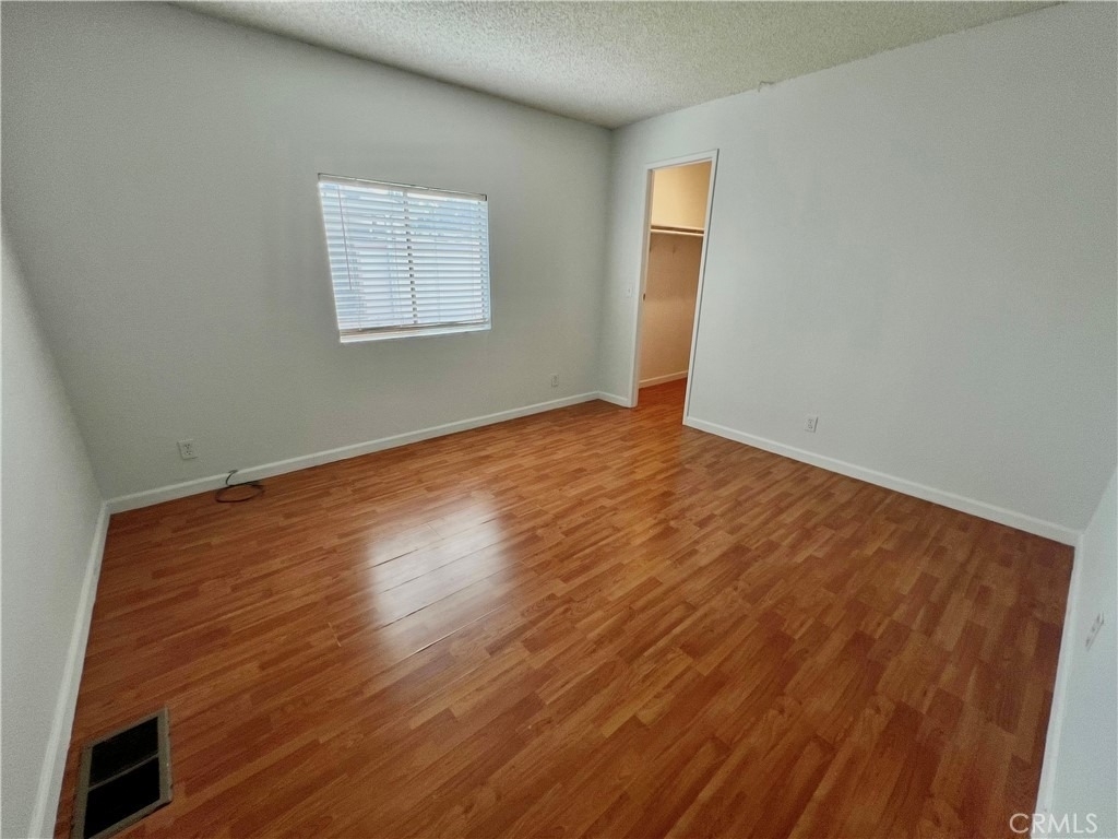 2121 E Avenue I - Photo 20