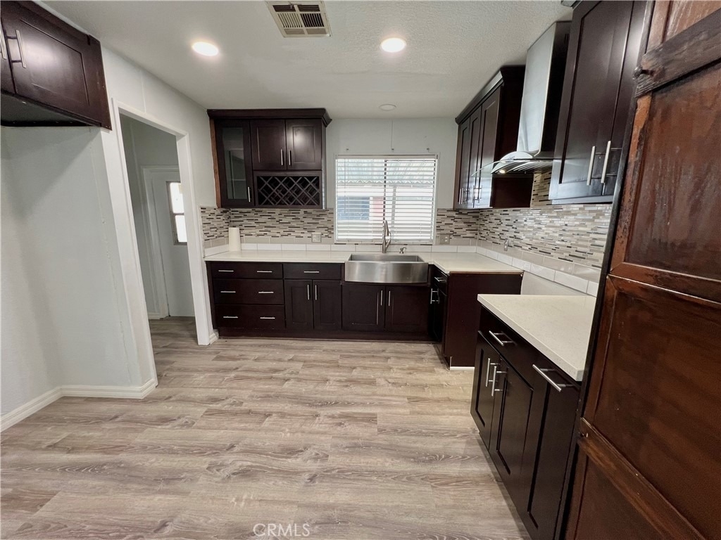 2121 E Avenue I - Photo 12