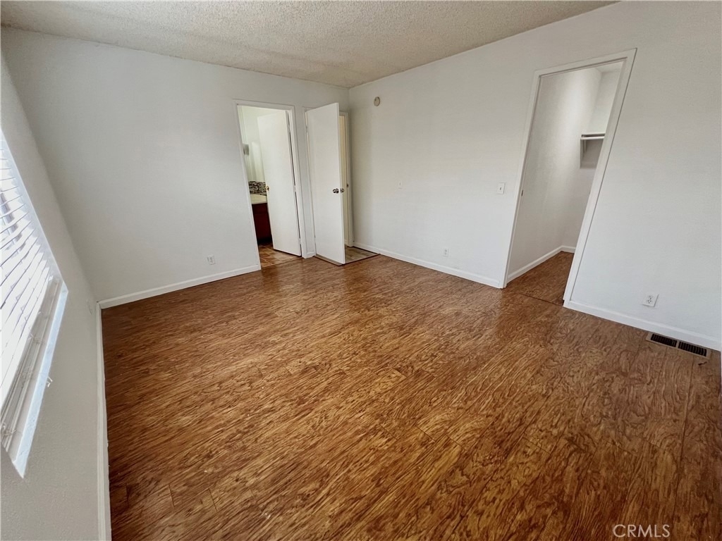 2121 E Avenue I - Photo 25