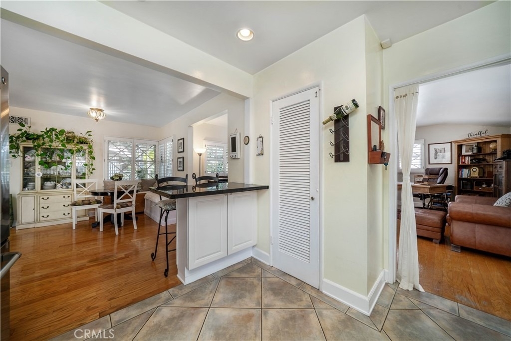 4571 Canoga Drive - Photo 12