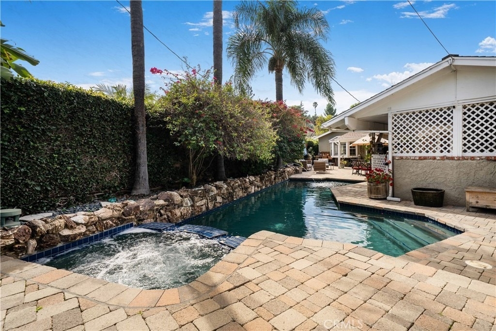 4571 Canoga Drive - Photo 26