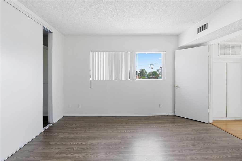12203 Magnolia - Photo 12