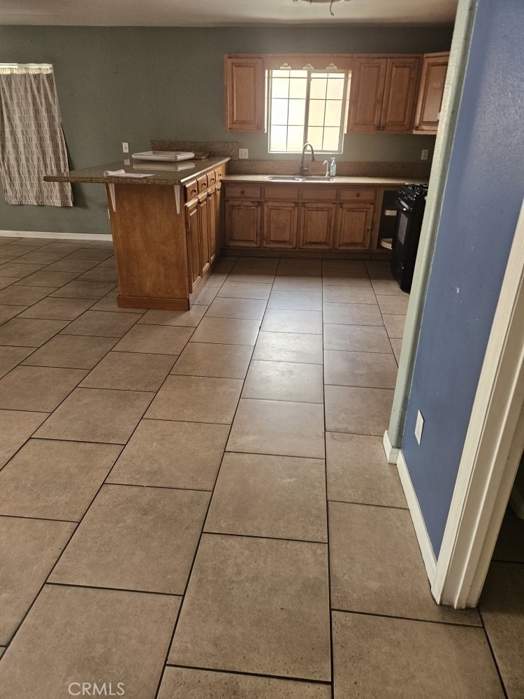 1319 E 59th - Photo 26