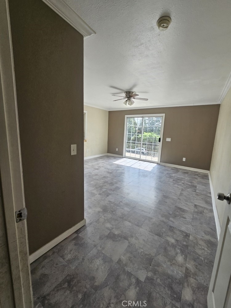 1319 E 59th - Photo 9