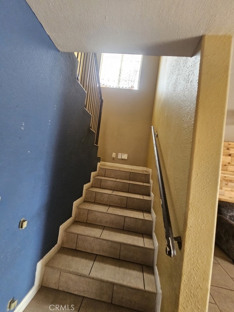 1319 E 59th - Photo 6