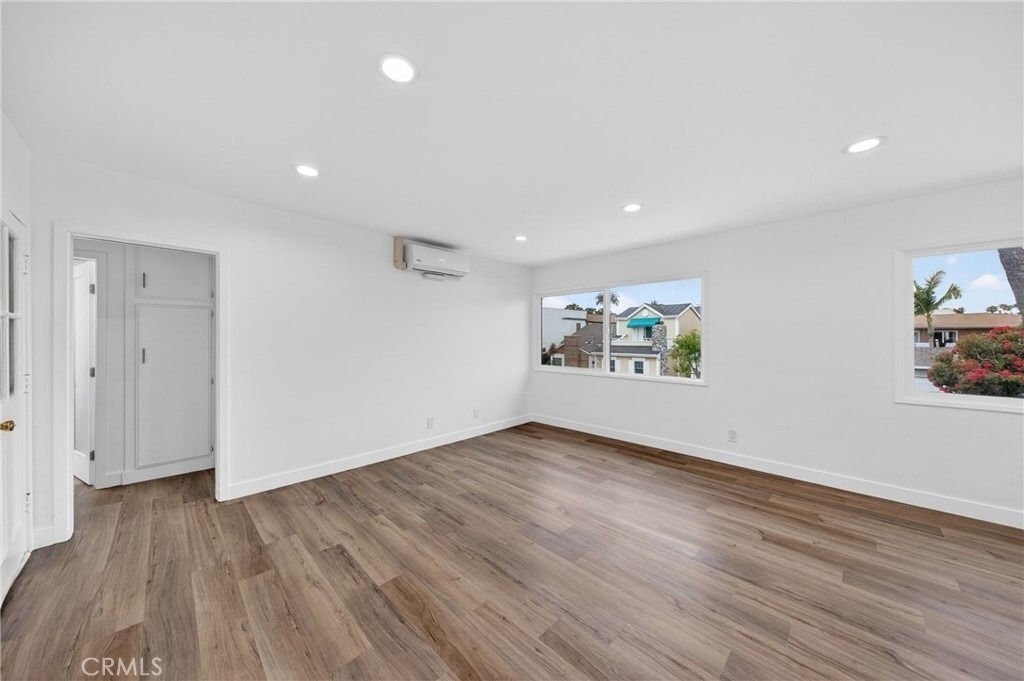 144 11th - Photo 6