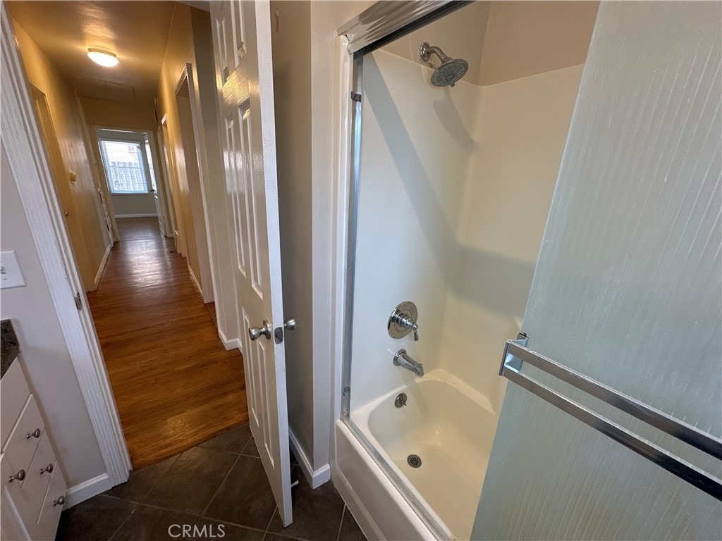 210 S Bush Street - Photo 29