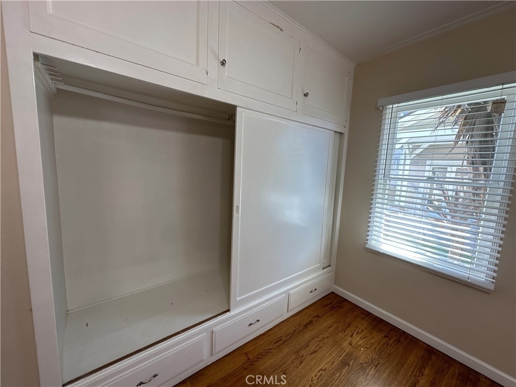 210 S Bush Street - Photo 18