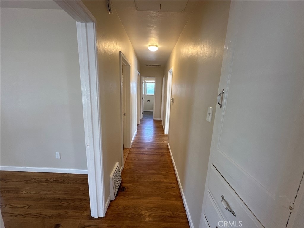 210 S Bush Street - Photo 13