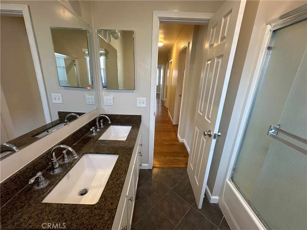 210 S Bush Street - Photo 27