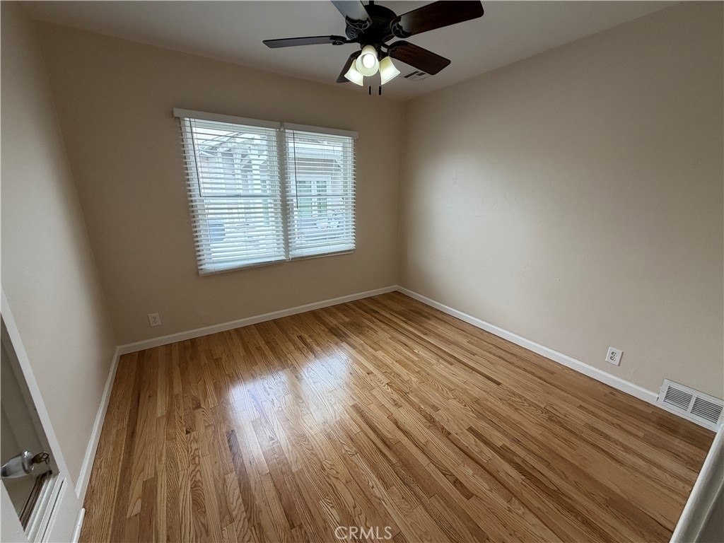 210 S Bush Street - Photo 24