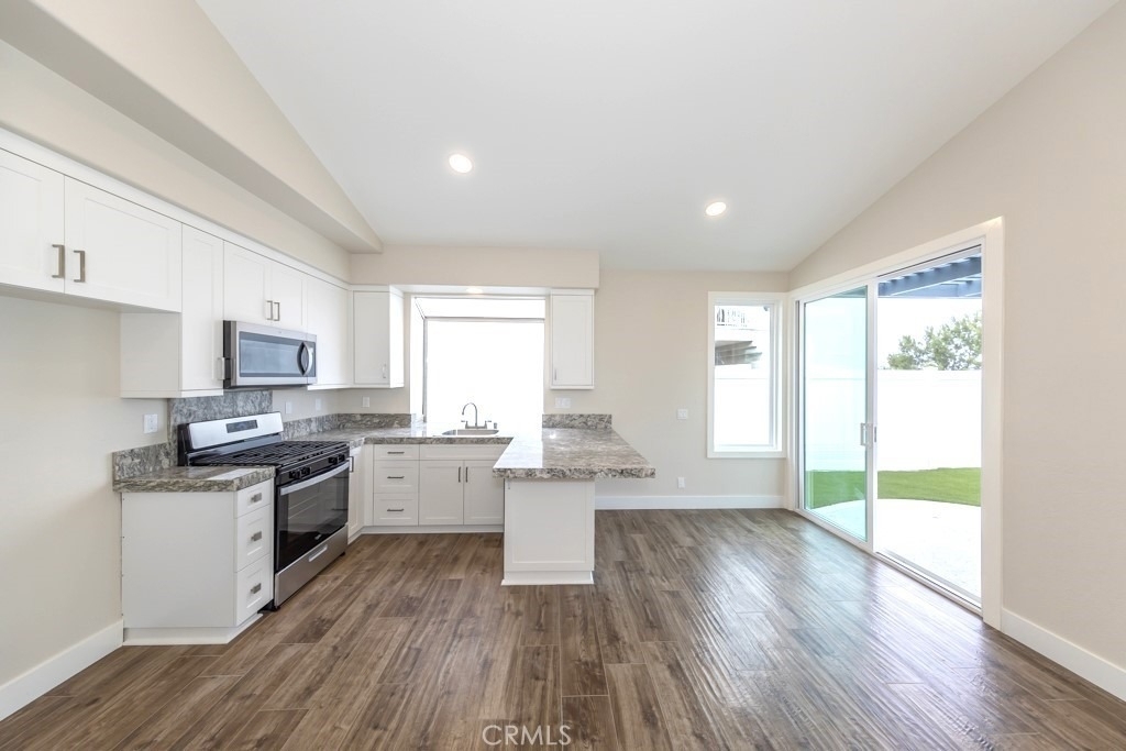 933 S Dylan Way - Photo 8